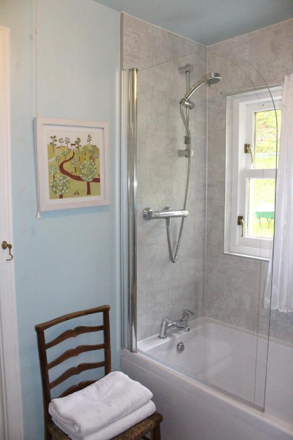 Bed and Breakfast Bayside Fort William Esterno foto