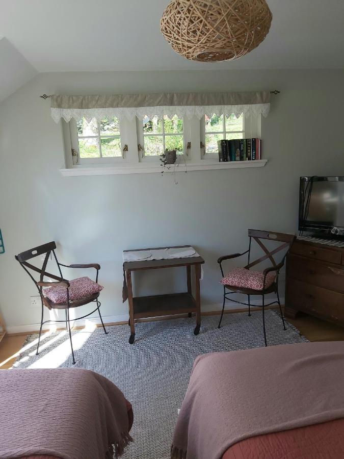 Bed and Breakfast Bayside Fort William Esterno foto